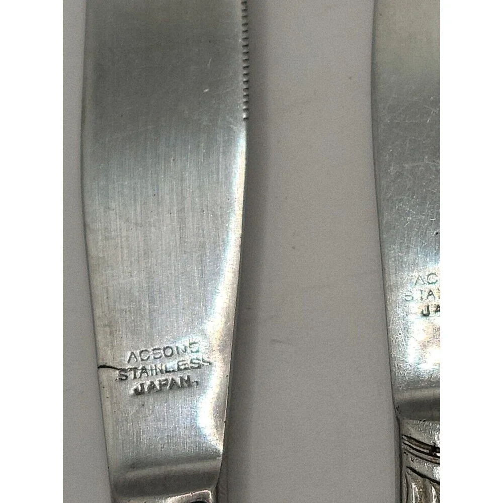 Acsons Vintage Stainless Steel Japan Dignity Butter Knives and 1 Dessert Fork